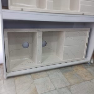 سینک گرانیتی توکار سفید رگه نقره‌ای
